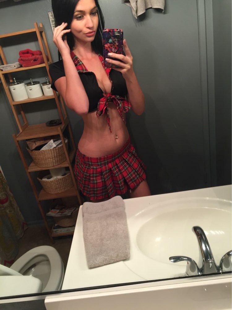 Real Schoolgirl Selfies