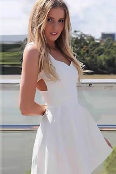 Белое платье для вечеринки