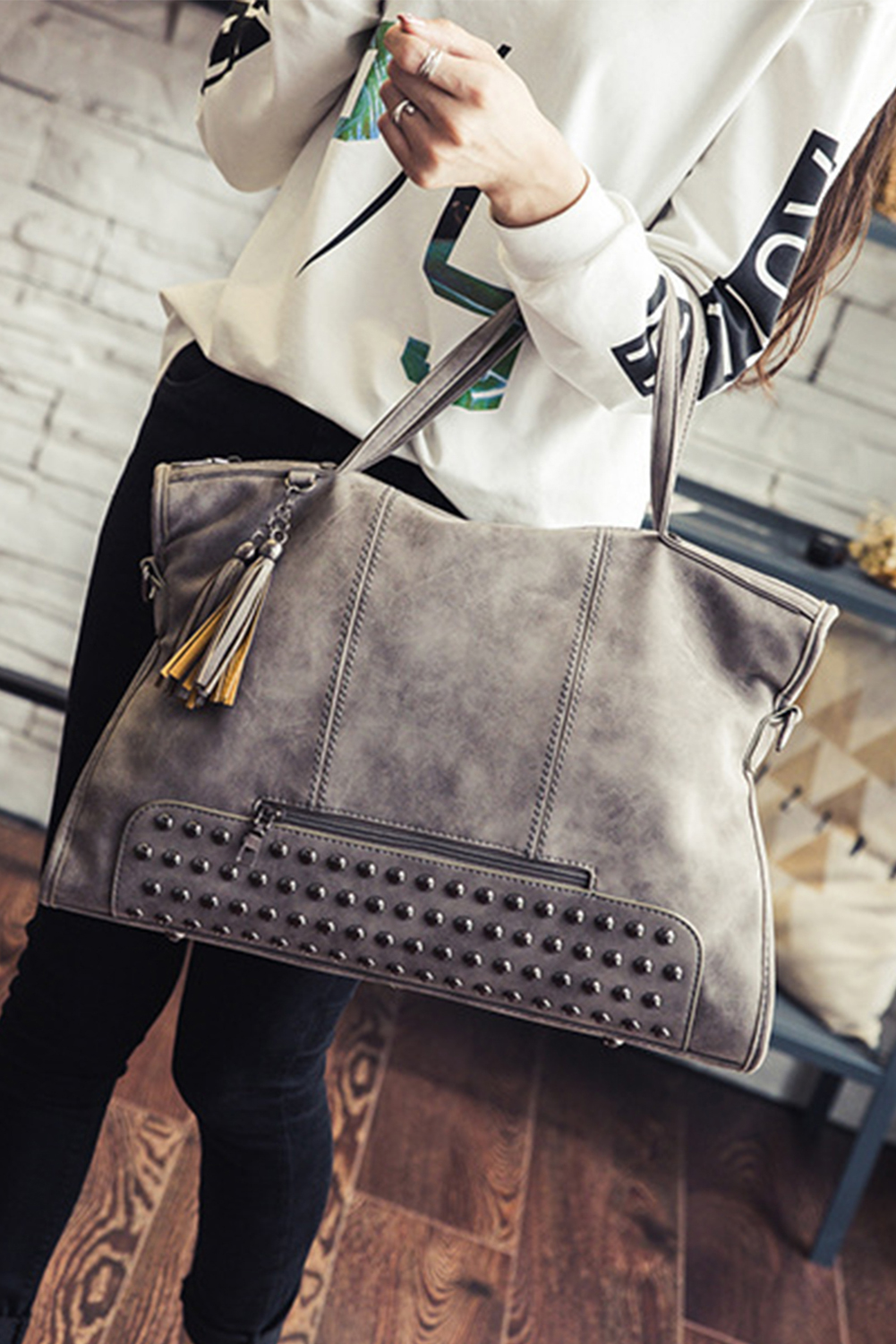 Buy vintage handbags shop